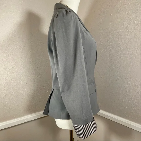 Vintage Candies Gray Cropped Satin Pinstripe Cuffs Blazer Y2K Size Medium - Picture 4 of 10
